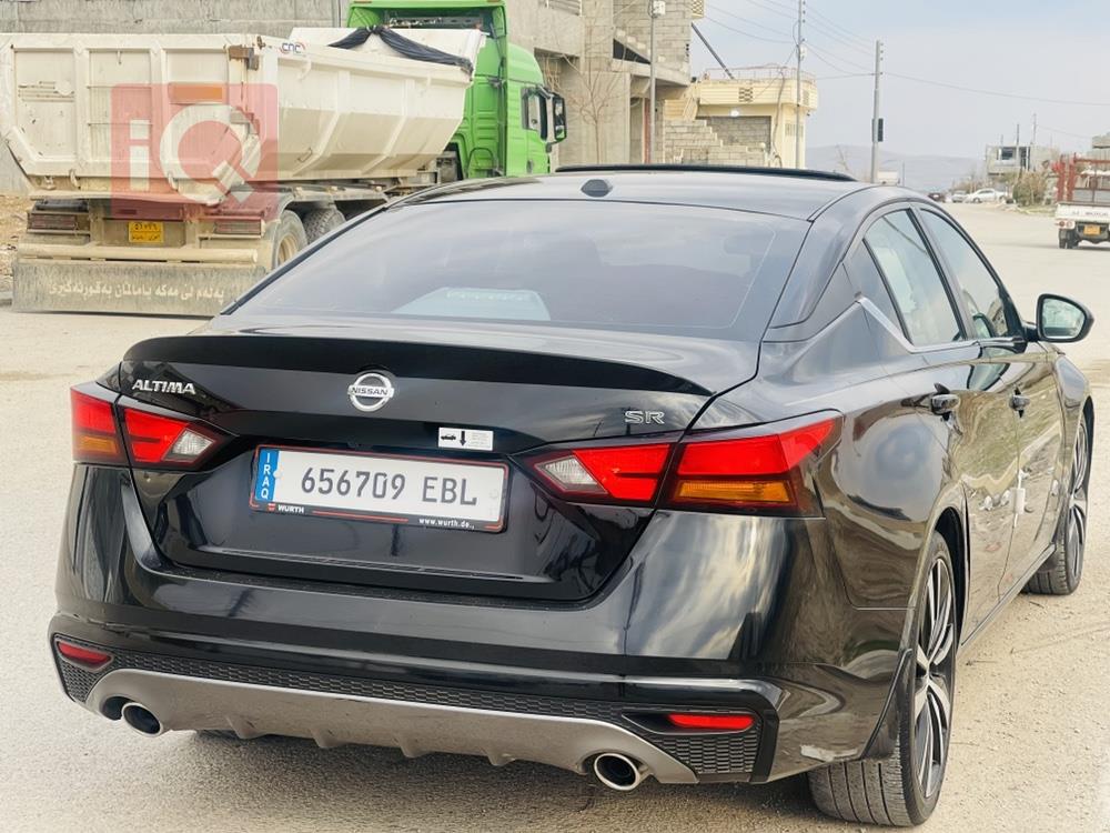 نیسان ئەلتیما